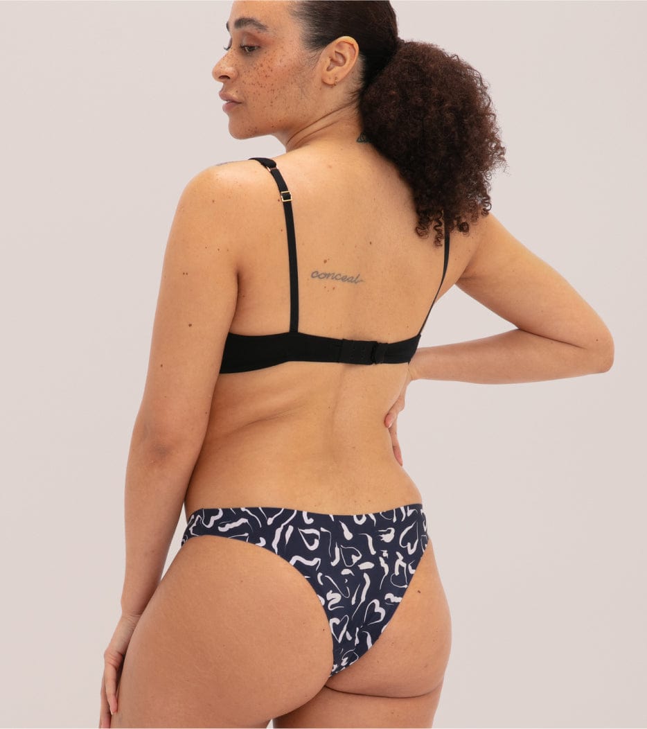 Invisible Brazilian - Recyceltes Nylon - Abstract pink